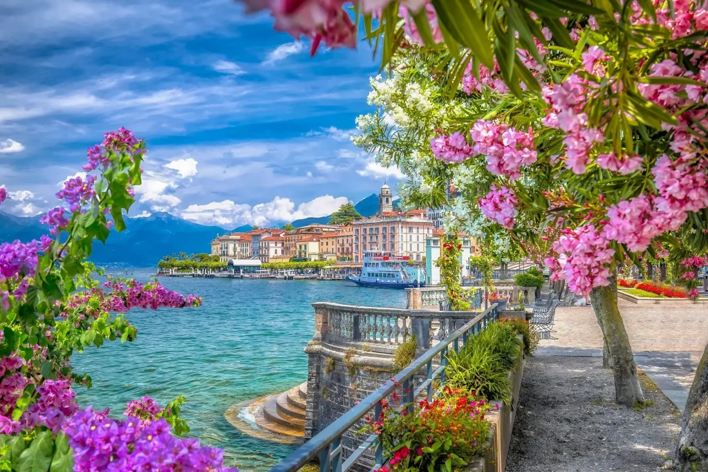 여름에 여행하기 좋은 이탈리아 호수 15곳