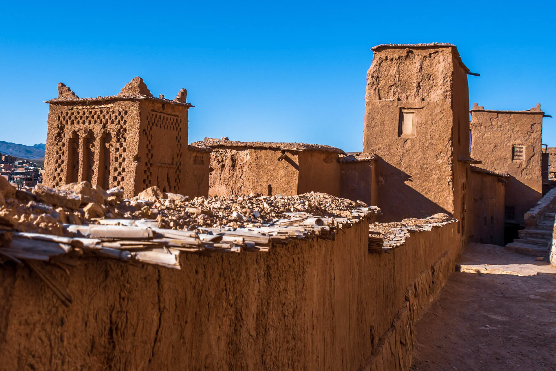 AIT BEN HADDOU - The City Of Of Mud And Straw