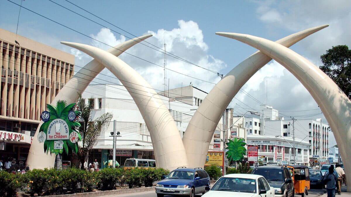 Mombasa: safari africano y hermosas playas