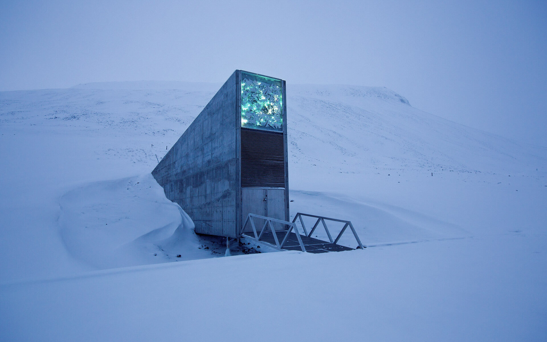 Le coffre-fort mondial de semences du Svalbard