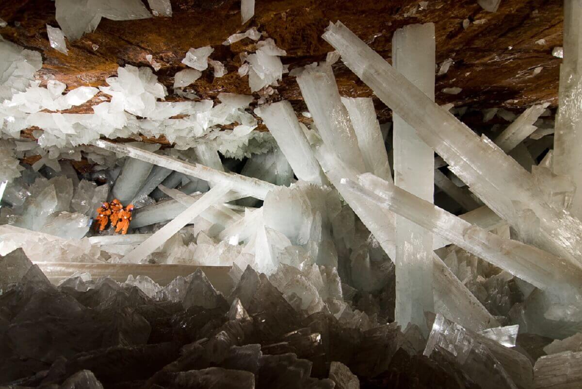 The-crystals-cave-Mexico