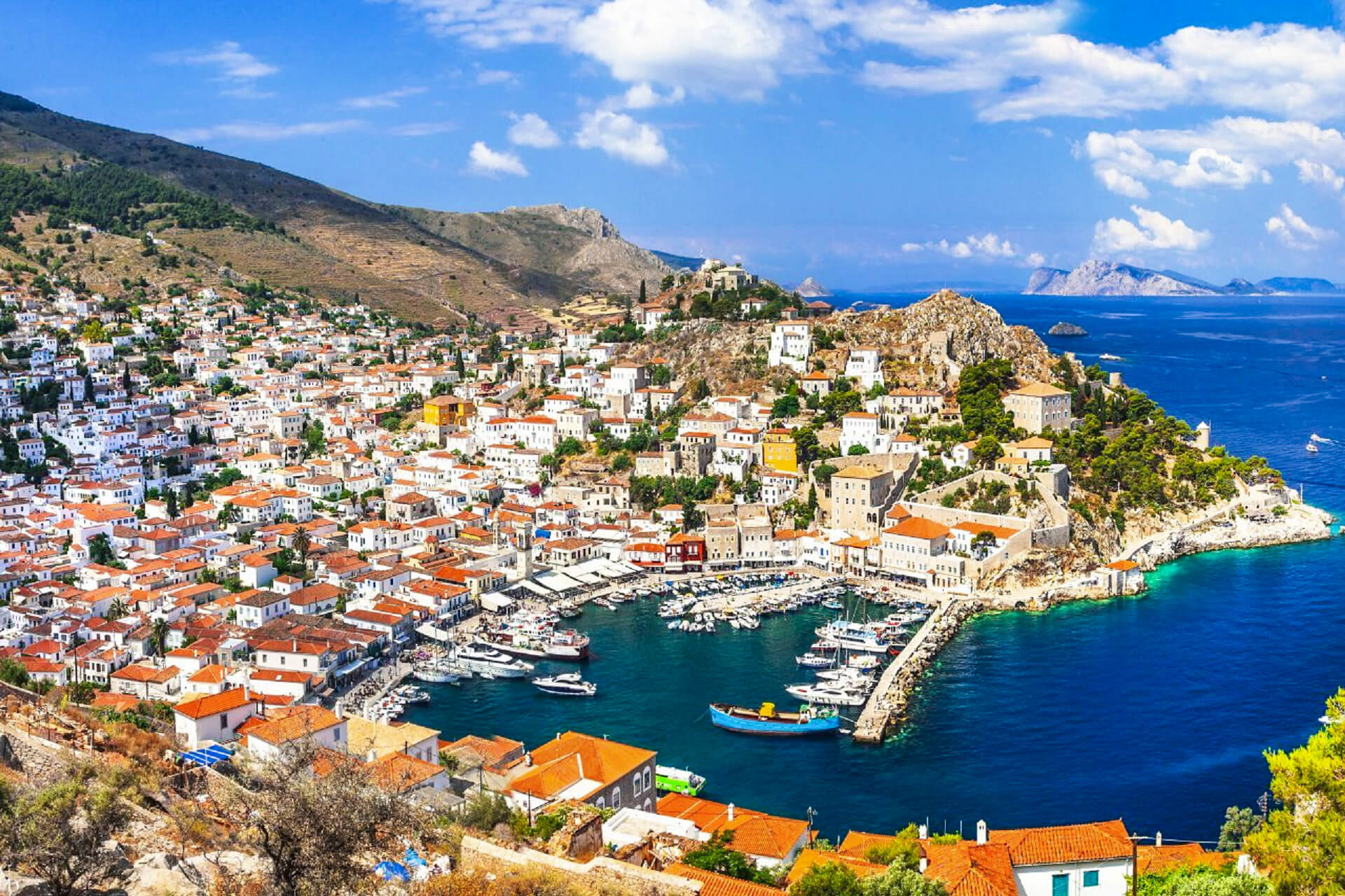 The island of HYDRA is the best for art lovers