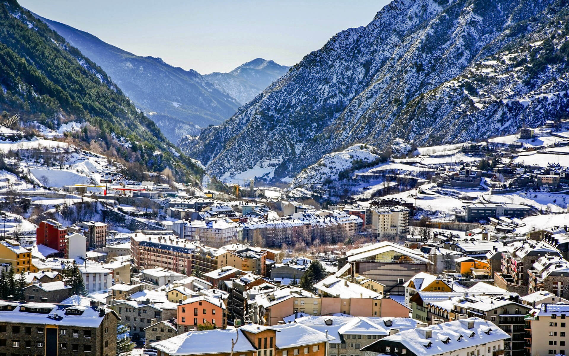 Guia de viagem de Andorra la Vella - Travel S Helper