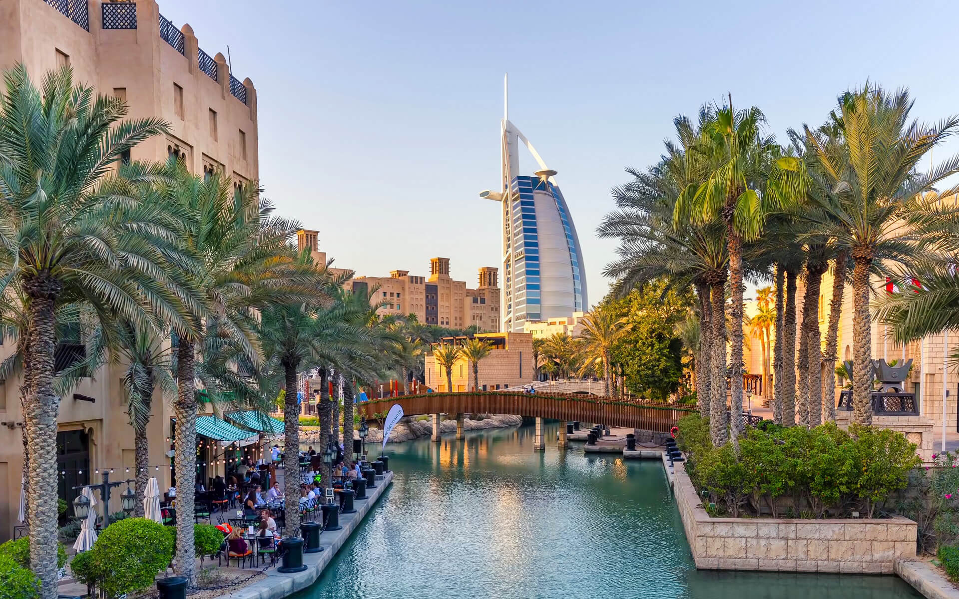 Hướng dẫn du lịch Dubai - Travel S Helper