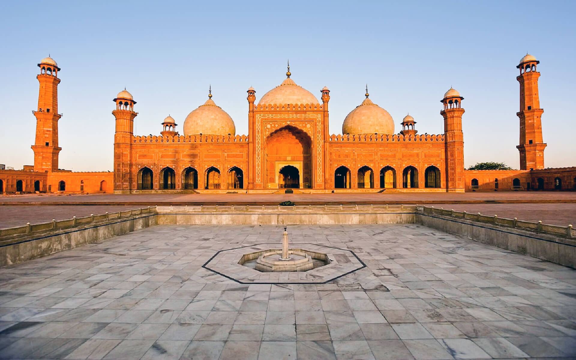 Lahore Travel Guide - Travel S Helper