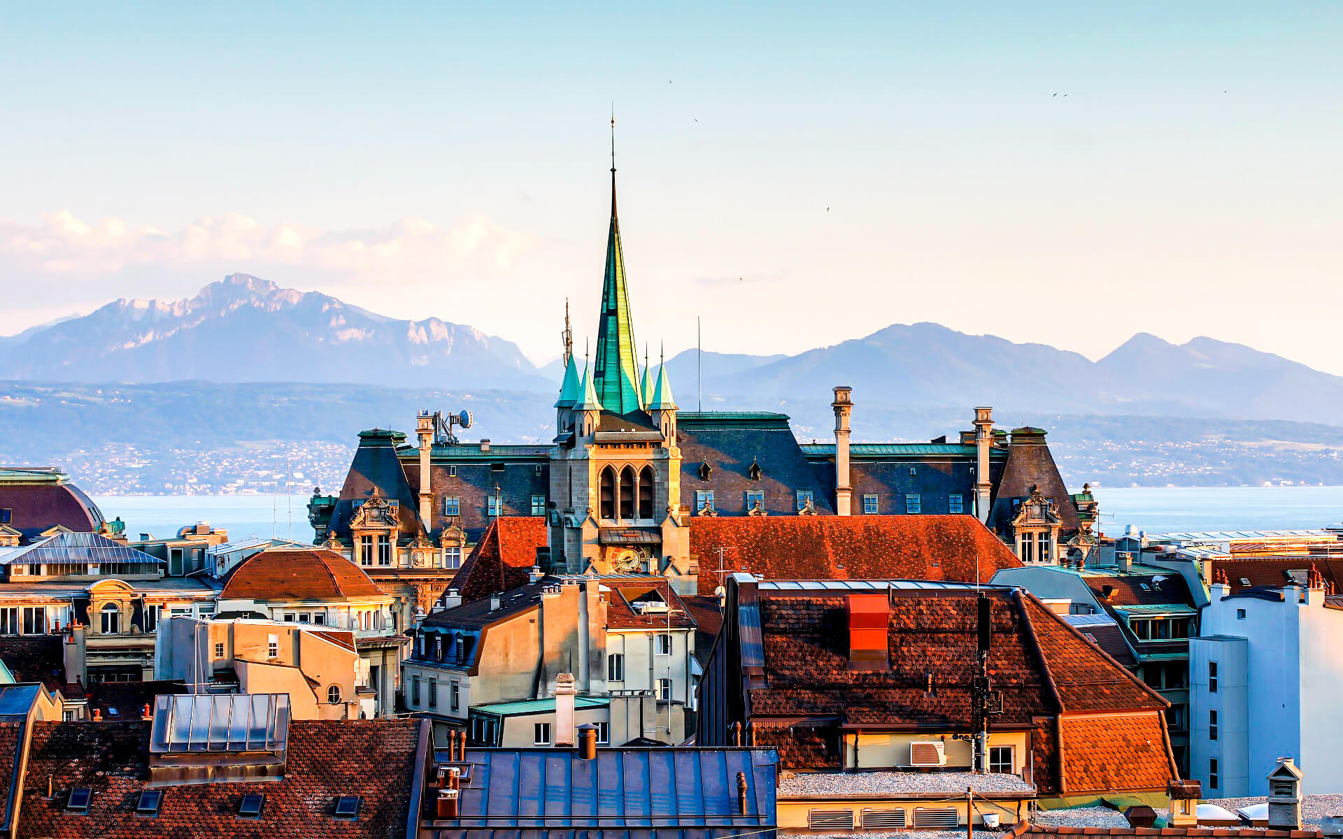 Lausanne Travel Guide - Travel S Helper