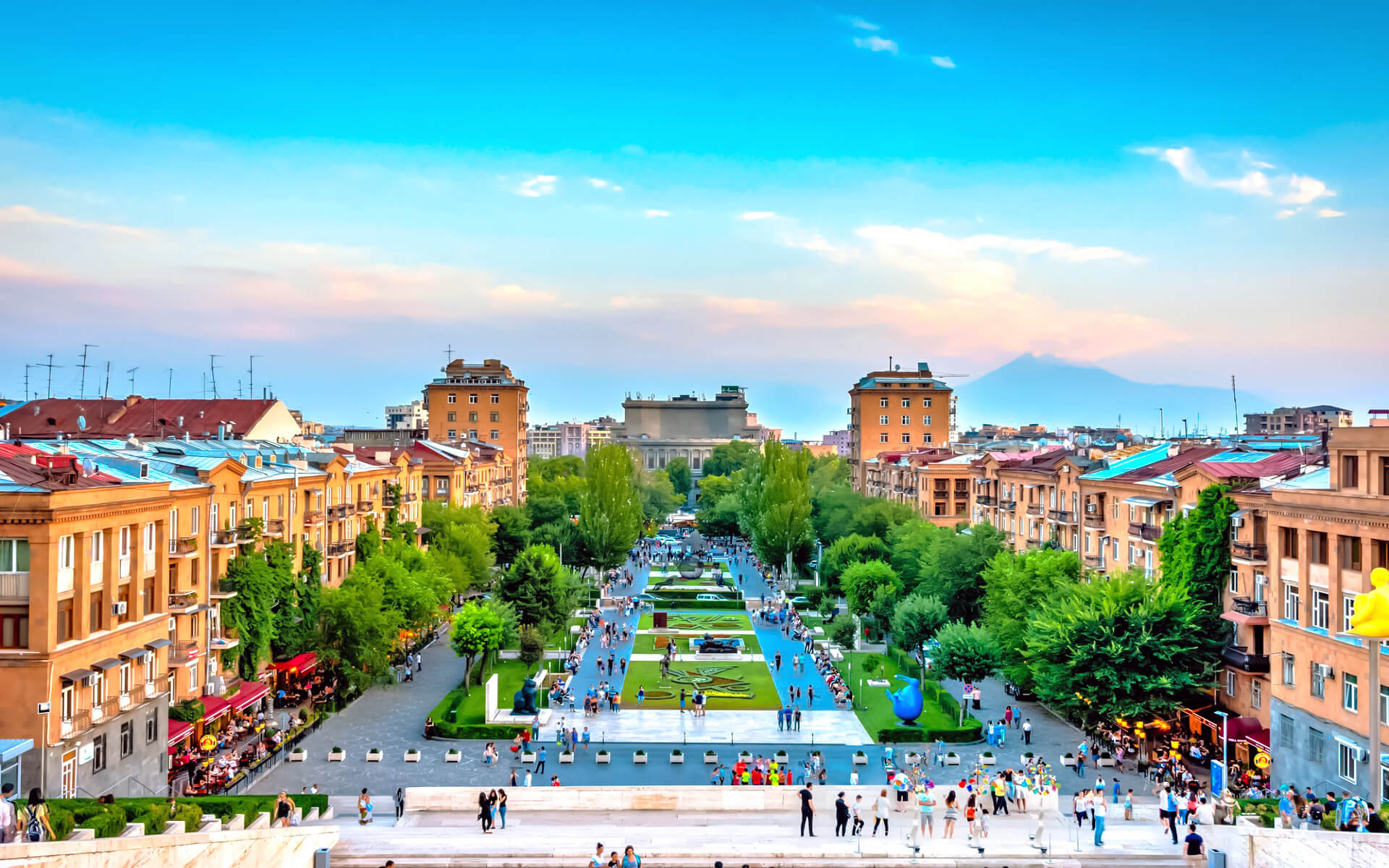 Yerevan Travel Guide - Travel S Helper